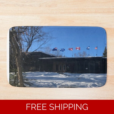 Le Studio Bath Mat Building Winter 2020